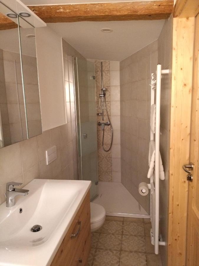 Schmal & Hoch - Willkommen Im Schmalsten Haus Von Bad Frankenhausen Buitenkant foto