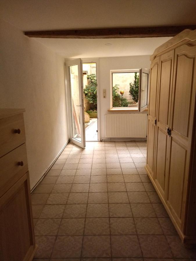 Schmal & Hoch - Willkommen Im Schmalsten Haus Von Bad Frankenhausen Buitenkant foto