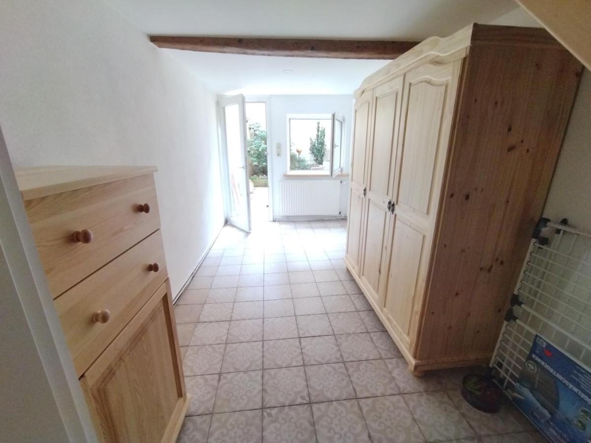 Schmal & Hoch - Willkommen Im Schmalsten Haus Von Bad Frankenhausen Buitenkant foto